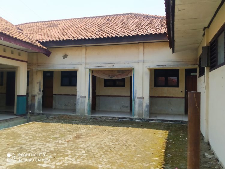 Dedi Kepsek SMPN 03 Cikut,Siap Dilaporkan Ke Polda Metro Jaya Laporan SPJ Dicurigai