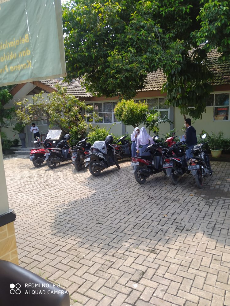 Kepala SMAN 1 Babelan , Berbagai Dugaan Pungli Masih Diteruskan