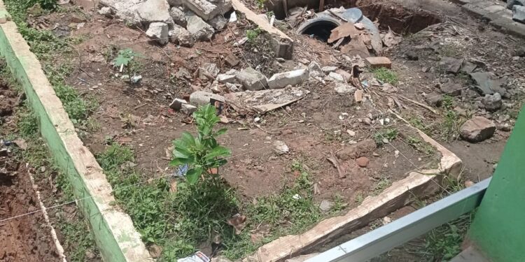 SMPN 4 Cibitung Mendapat Revitalisasi Sekolah Rp 1 Milyar lebih , Apa Saja yang di Bangun ? Kepsek PenanggungJawab Rajin Menolak Konfirmasi Ada Apa ?